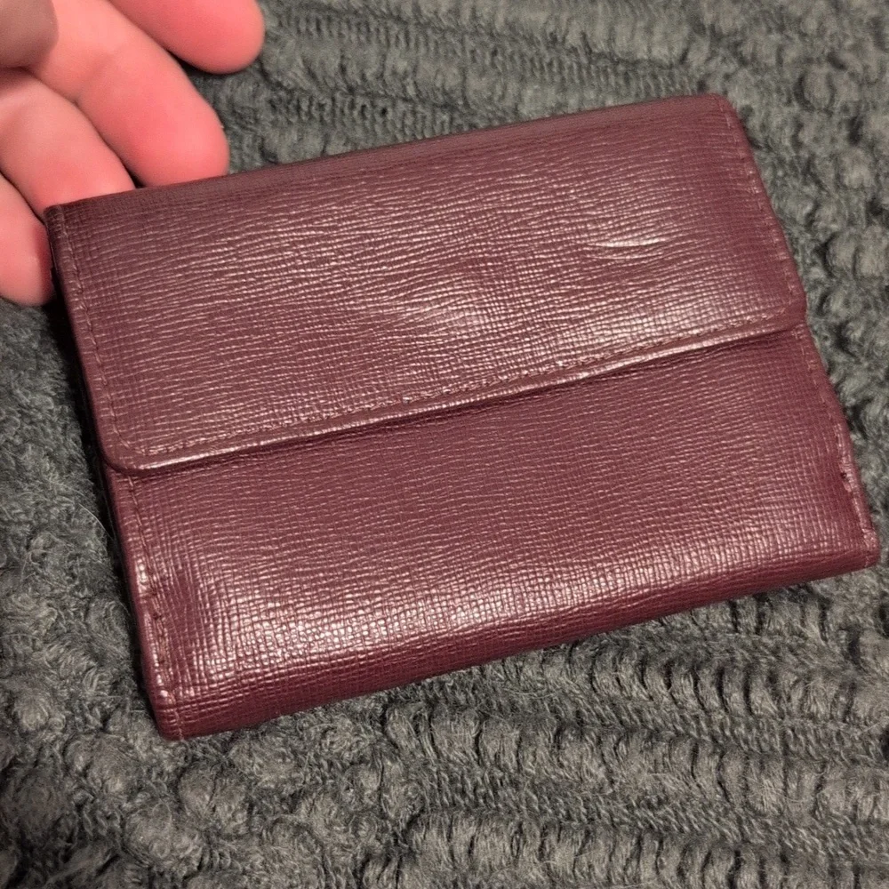 Furla Deep Burgundy Leather Wallet Unisex - Made In Italy!‎